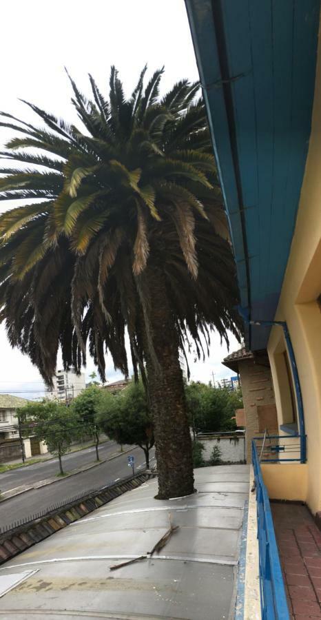 Casa Helbling Hotel Quito Exterior photo